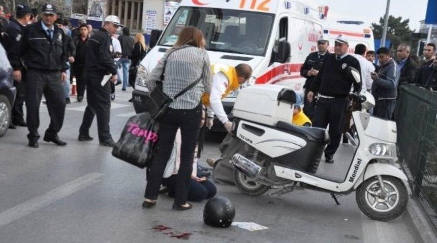 Yaya Ge&ccedil;idinde Kaza 2 Yaralı