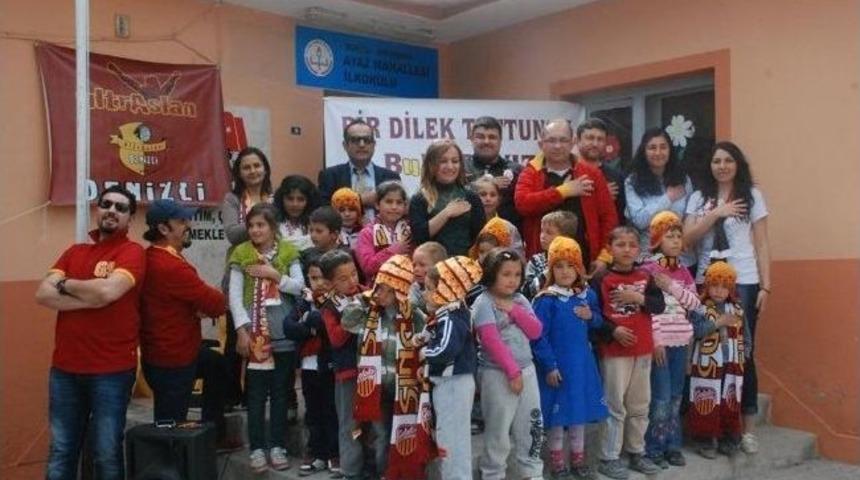 Galatasaray Taraftarından &Ouml;rnek Davranış