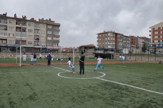 Niğde’de Çocuk Oyunları Şenliği Başladı