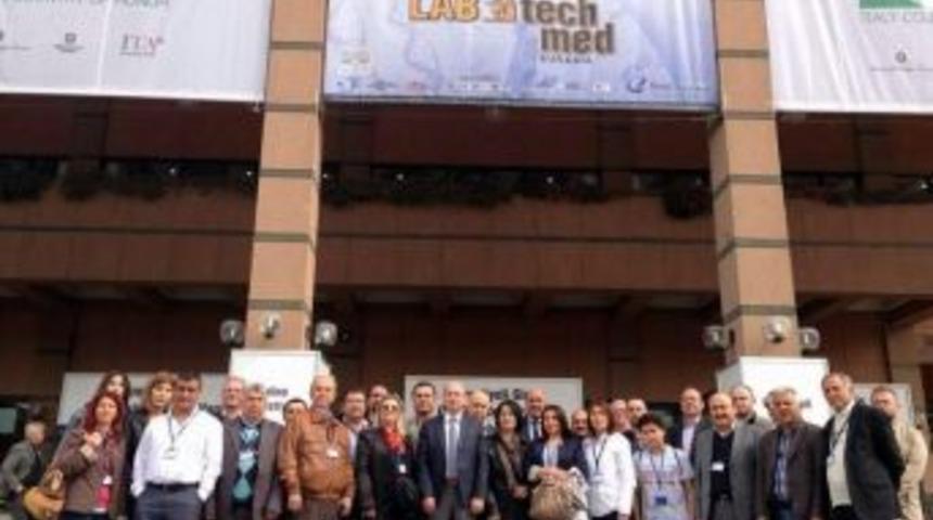 Aydınlı Medikalciler, Ayto İle U&ccedil;tu