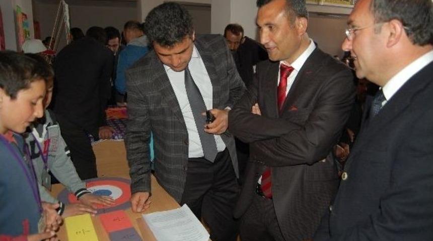 G&uuml;nkırı Ortaokulu&rsquo;nda Bilim Fuarı