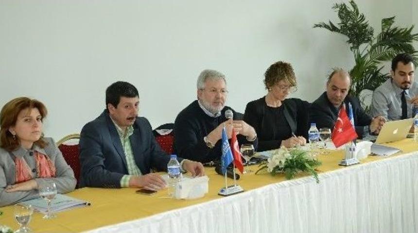 Bilim Teknoloji Merkezi Kapılarını Dünyaya Açacak