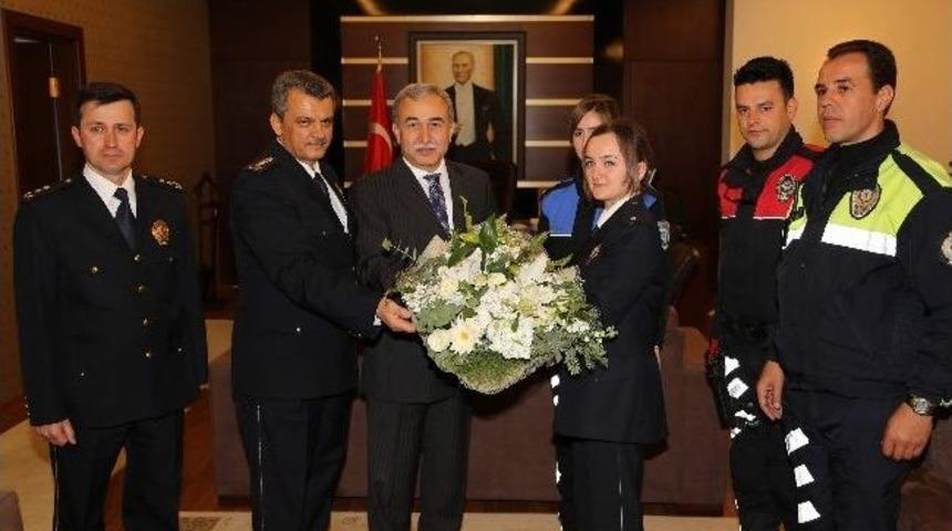 Sakarya Emniyet M&uuml;d&uuml;r&uuml; Ziyaretlerini S&uuml;rd&uuml;r&uuml;yor