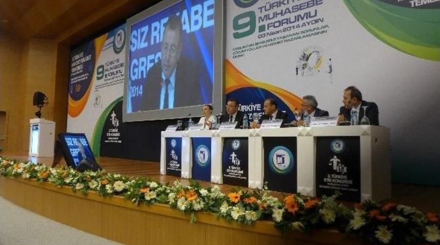 Serdar Akdoğan 5. T&uuml;rkiye Etik Kongresinde Konuştu