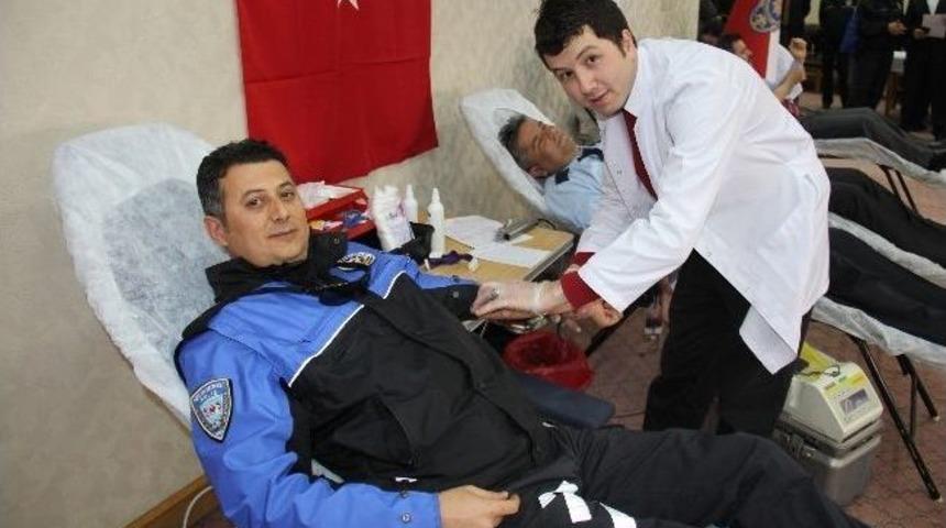 Samsun Polisinden Kan Bağışı
