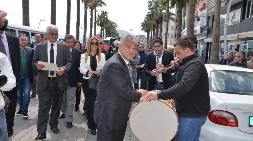 Başkan Ali Acar Mazbatasını Aldı