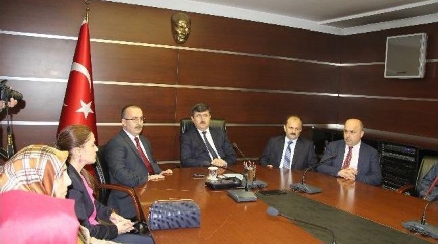 Kanser Kayıt&ccedil;ılığında Trabzon &Ouml;d&uuml;llendirildi