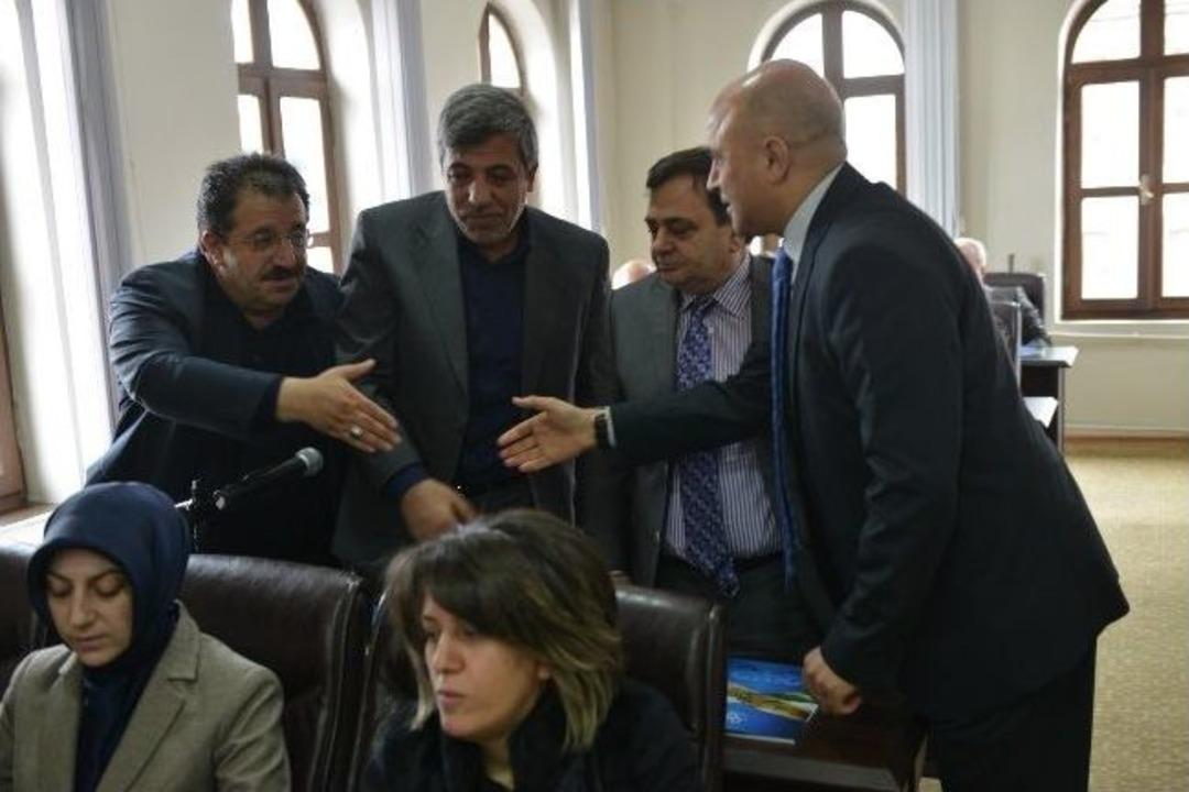 Yakutiye Belediye Meclisinde İlk Oturum