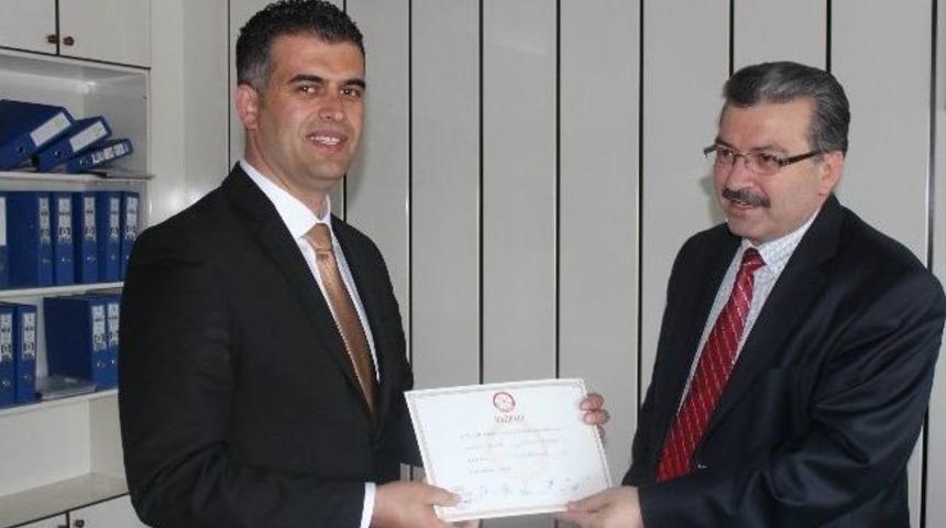 Derebucak Belediye Başkanı Ahmet Kısa Mazbatasını Aldı