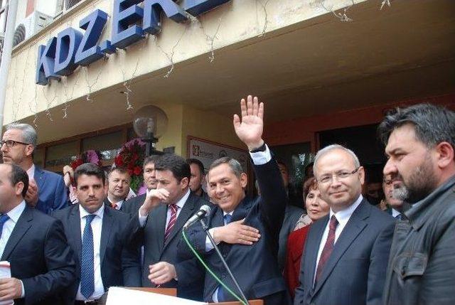 Kdz. Ereğli'nin Yeni Belediye Başkanı Hüseyin Uysal Mazbatasını Aldı