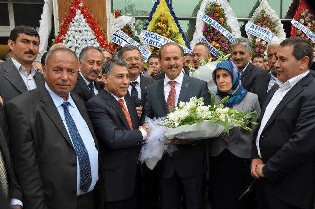 Oğuzeli Belediyesi’nde Devir Teslim Töreni Yapıldı