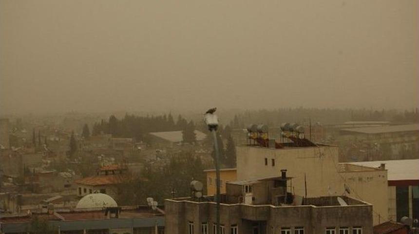 Adıyaman'ı Toz Bulutu Kapladı