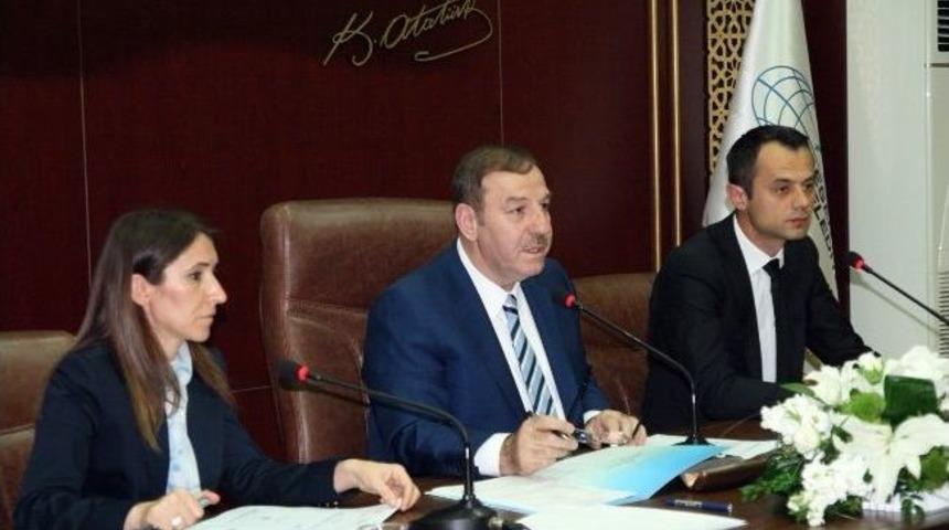 Esenyurt&rsquo;ta Yeni &Uuml;yeler İlk Mecliste Bir Araya Geldi