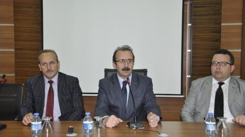 &Ccedil;orum&rsquo;da Kapatılan Beldelerle İlgili Toplantı