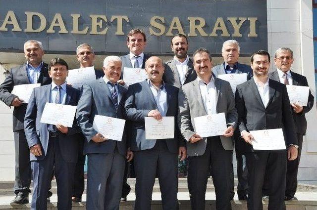 Başkan Gökce Ve Meclis Üyeleri Mazbatalarını Aldı