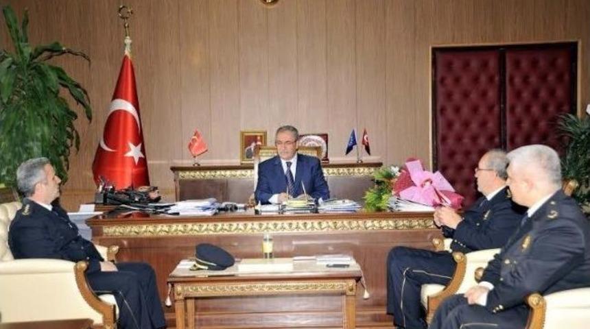 Polisten Vali Nayır'a Ziyaret