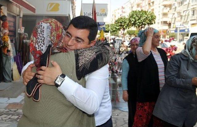 Başkan T&uuml;t&uuml;nc&uuml;&rsquo;den Vatandaşlara Teşekk&uuml;r Ziyareti 2