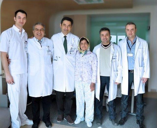 8 Yaşındaki &Ccedil;ocuğun Karaciğeri 50 Yaşındaki Hastayı Kurtardı 1