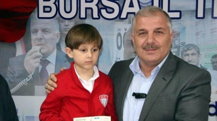 Eğitim-bir Sen&rsquo;den İş Kazası Ge&ccedil;iren &Uuml;yelerinin Ailelerine 15 Bin Liralık Destek