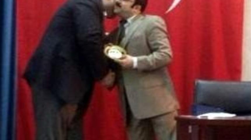 Gaziantep &Uuml;niversitesi &Ouml;ğretim &Uuml;yesi Prof. Dr. Bilgehan Pamuk'a Almanya'dan Anlamlı Plaket