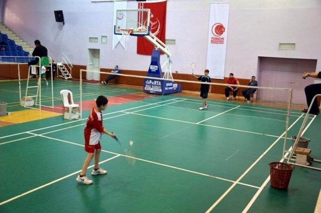 Badminton Yarı Final Grup M&uuml;sabakaları Aydın&rsquo;da Sona Erdi