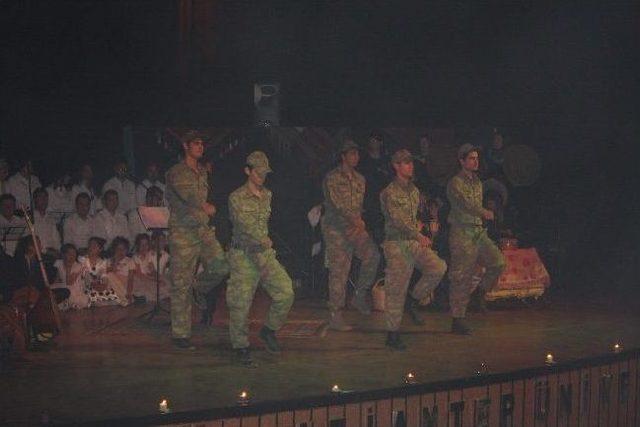 &lsquo;doğumdan &Ouml;l&uuml;me Ezgiler&rsquo; Adı Altında Konser D&uuml;zenlendi 2