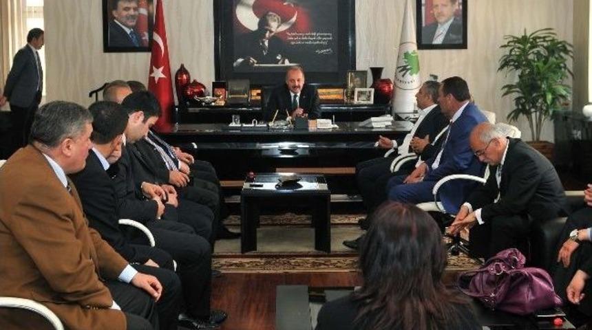 Chp&rsquo;li Torun&rsquo;dan Akg&uuml;l&rsquo;e Tebrik Ziyareti