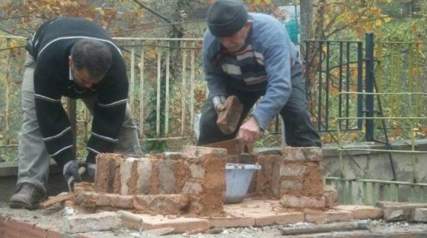 İnebolu&rsquo;da &Ouml;ğretmenlerden &Ouml;rnek Davranış