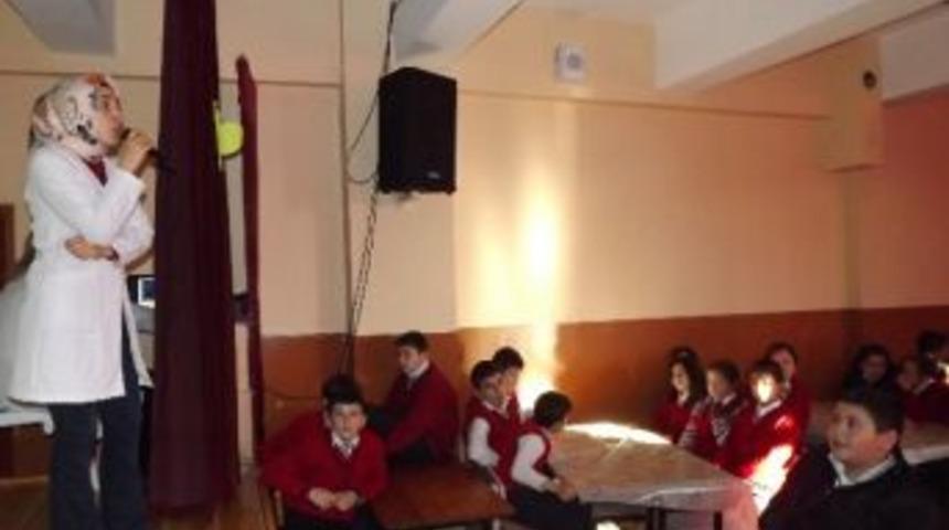 Toplum Sağlığı Merkezi Okullar Da Eğitim Verdi