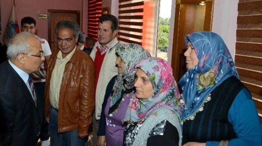 Başkan Kocamaz&rsquo;a Tebrikler S&uuml;r&uuml;yor