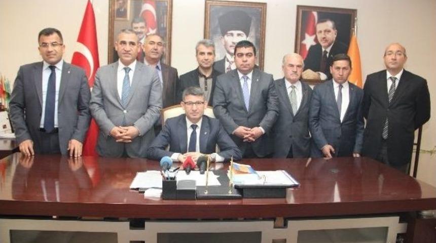 Ak Parti, Adana'da B&uuml;y&uuml;kşehir İ&ccedil;in Ysk'ya İtiraz Etti