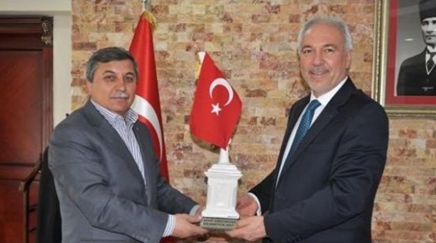 Başkan Sara&ccedil;oğlu'na 'tebrik' Ziyaretleri