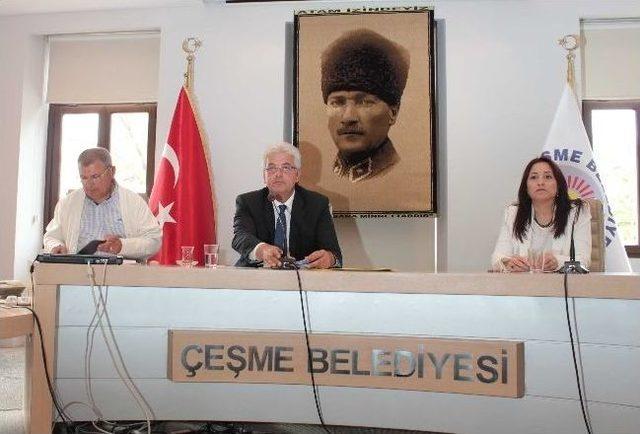 Başkan Dalgıç'tan Çeşme'de Birlik Çağrısı