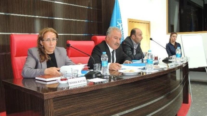 Aksu&rsquo;da Yeni D&ouml;nemin İlk Meclisi Yapıldı