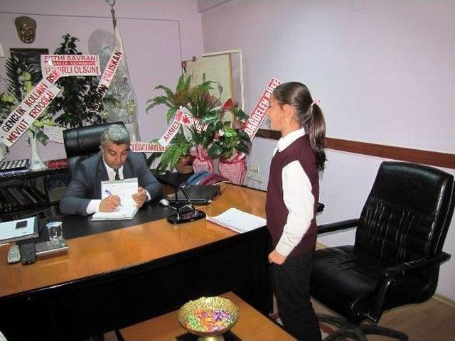 &Ouml;ğrenciler Başkan &Ccedil;alışkan&rsquo;dan Geri D&ouml;n&uuml;ş&uuml;m Konteynırı İstedi 1