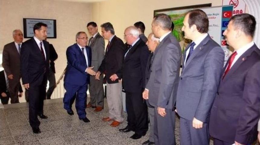 Vali Nayır'ın Kamu Kurumlarına Ziyaretleri Devam Ediyor