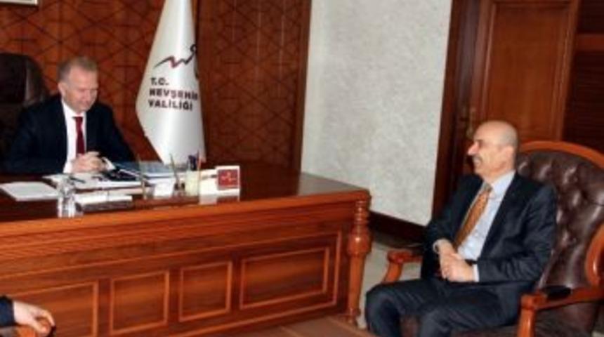 T&uuml;rsab Kapadokya Y&uuml;r&uuml;tme Kurulu Başkanı Sak, Vali Ceylan&rsquo;ı Ziyaret Etti