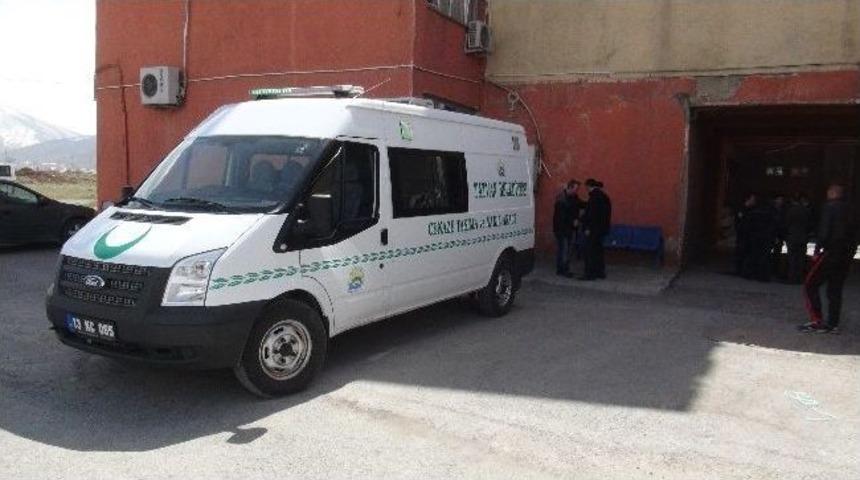 D&uuml;n Baba Olan Polis Memuru Kazada Hayatını Kaybetti