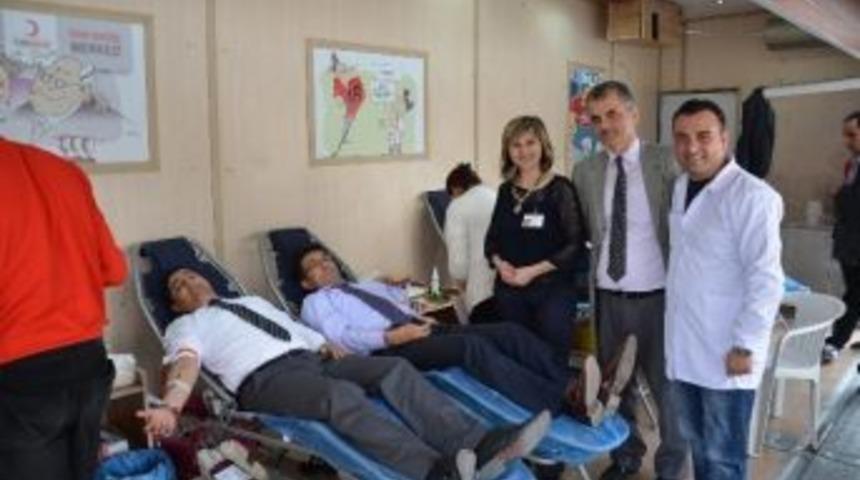 Darende&rsquo;de Kan Kampanyasına Destek