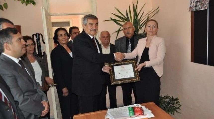 Yatağan'da Başkan Işık Mazbatasını Aldı