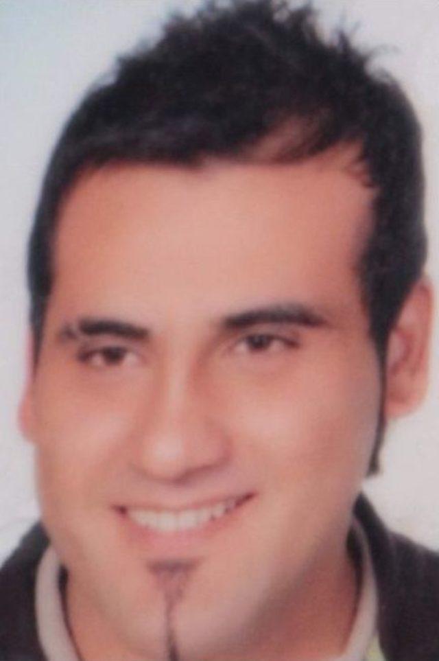 Manisa da Otomobil Yayalara &Ccedil;arptı: 4 Yaralı 2