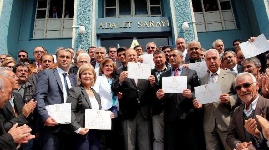Efeler Belediye Başkanı &Ouml;zak&ccedil;an, Mazbatasını Aldı