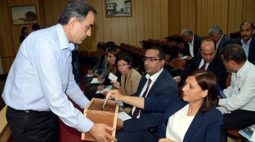 Akdeniz Belediyesi Meclisi İlk Toplantısını Yaptı