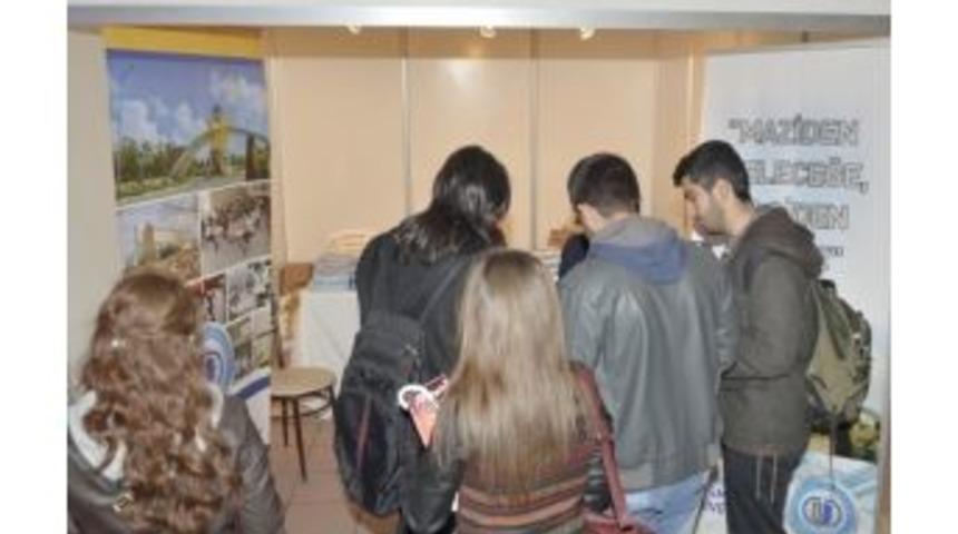 &Uuml;niversite Tanıtım G&uuml;nlerinde Esog&uuml; Stantına B&uuml;y&uuml;k İlgi