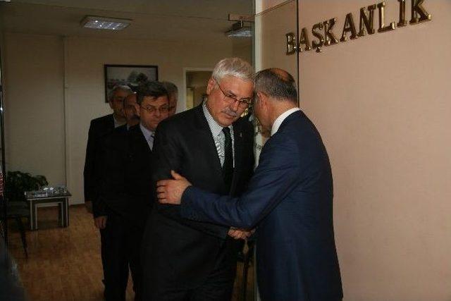 Ak Parti&rsquo;den, Başkan Dişli&rsquo;ye Ziyaret 2