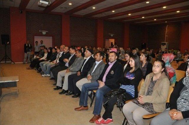 Yazar Halit Ertuğrul Silopi’de Seminer Verdi