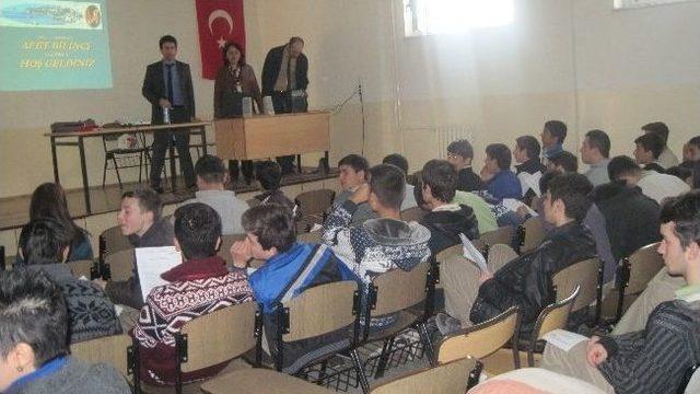 Afad’dan Ögrencılere Egitim Semineri