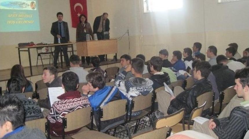 Afad&rsquo;dan &Ouml;grencılere Egitim Semineri