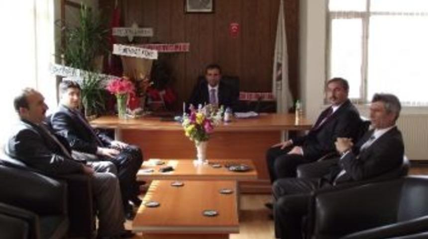 Kaymakam G&uuml;m&uuml;ş&ccedil;&uuml;oğlu&rsquo;ndan Başkan Torun&rsquo;a Ziyaret