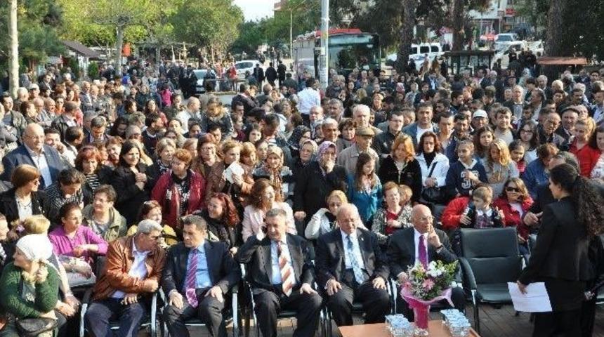 Tekirdağ'da Romanlar &ldquo;d&uuml;nya Romanlar G&uuml;n&uuml;&rdquo;n&uuml; Kutladı